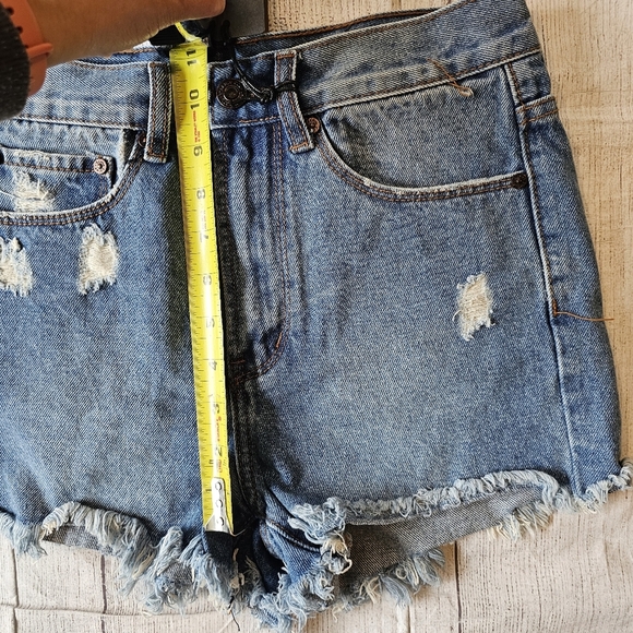 Denim Colab Saltwater & Song Bronte Size 25 Denim Cut Off Jean Shorts. New Tag - Picture 6 of 8